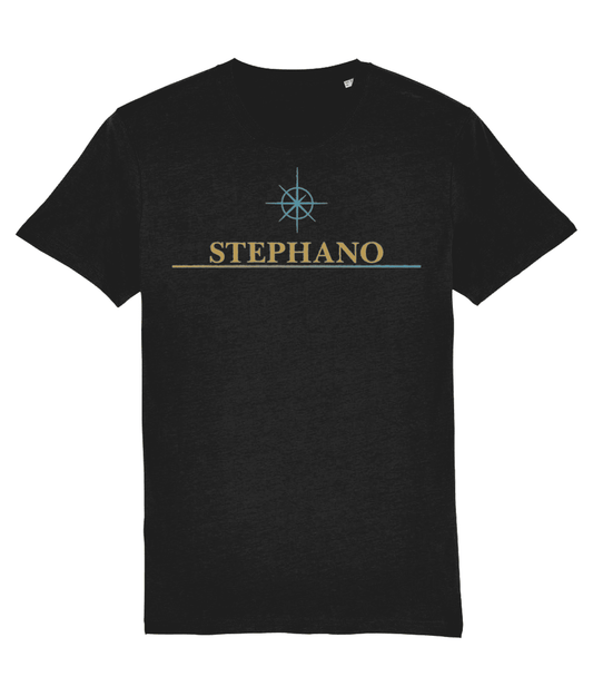 zwart Stephano T-shirt met logo op de borst, studiofoto met lichte achtergrond en casual uitstraling.